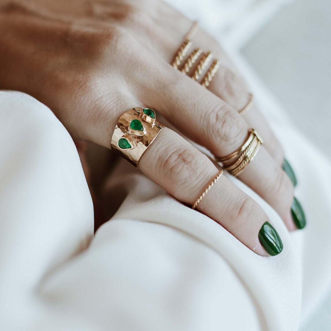 Tumelo Emerald Prsten - Rustika sa Zelenim Ahatom ili Smaragdom - FE Jewelry